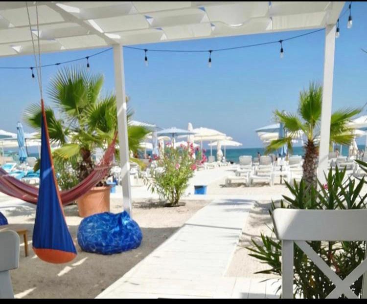 Appartamento Lira Beach Studio Mamaia Esterno foto